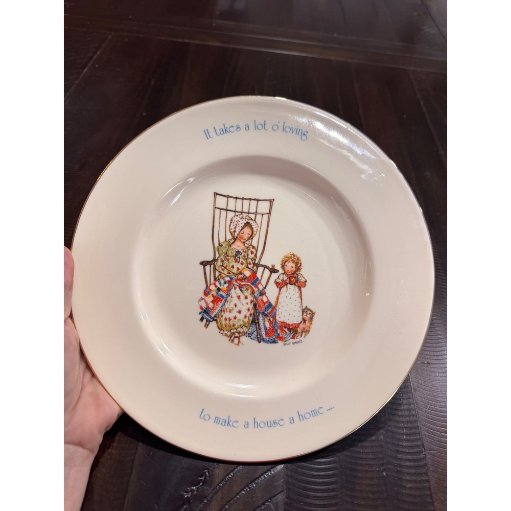 Vintage Holly Hobbie Freedom Series Plate 1776-1976 Bicentennial Americana Decor